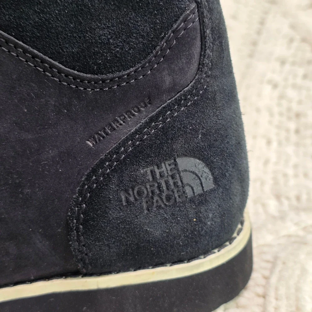 The North Face Ballard III Lace Up Waterproof Snow Boots Black Suede Womens 6
